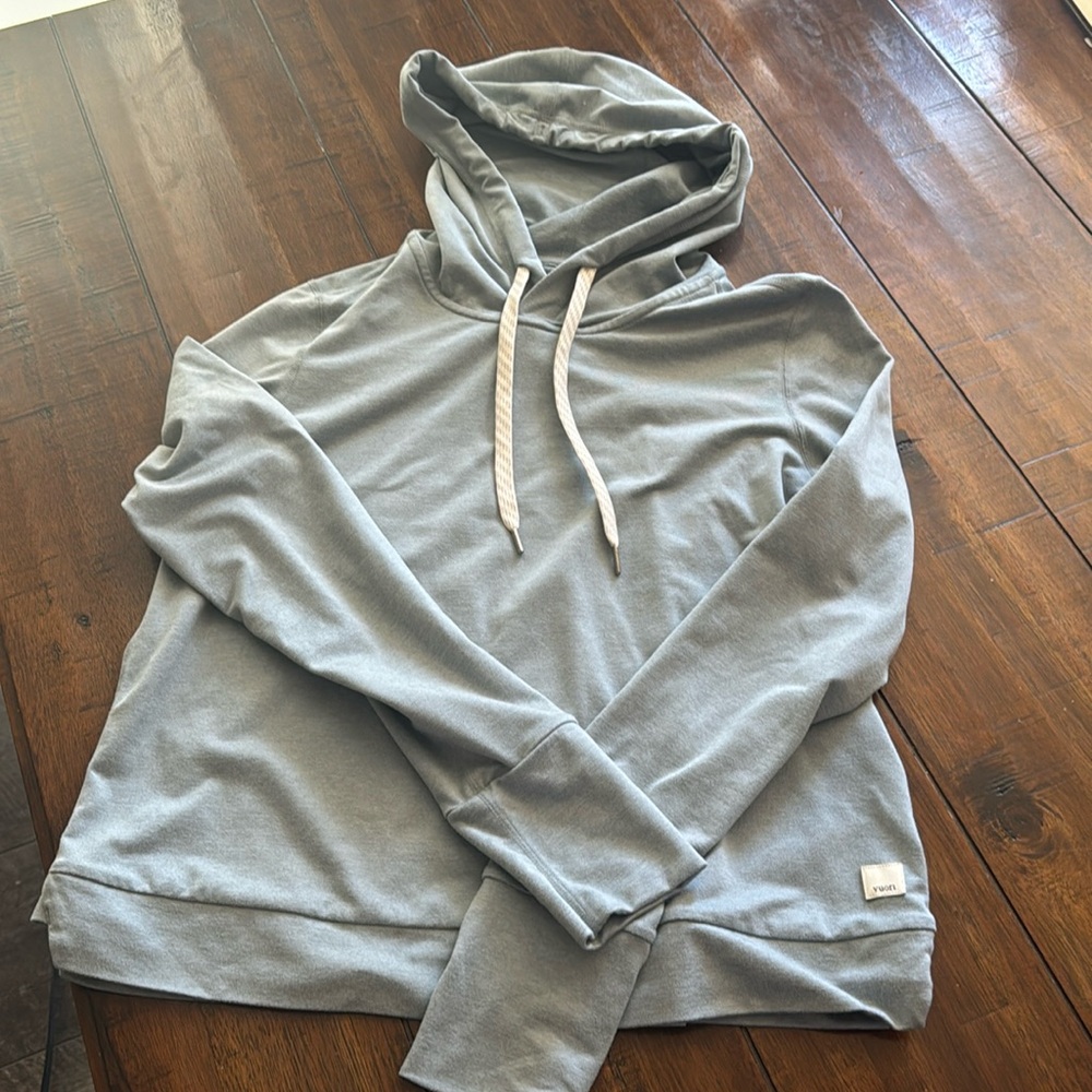 Vuori Halo Essential Hoodie